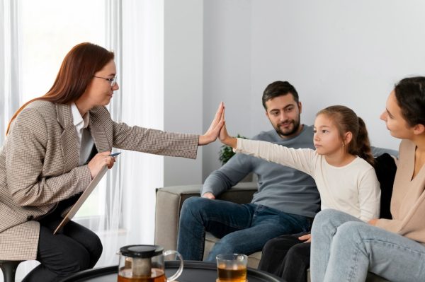 Aile Danışmanlığı Sertifikası 620 Saat