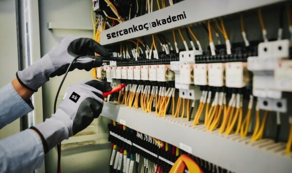 Elektrik Tesisatları Ustalık ve Kalfalık Belgesi